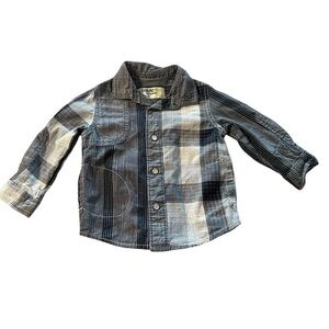 boys size 18 months long sleeve button down shirt